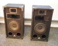 Boxe de podea Magnat Soundforce 1200