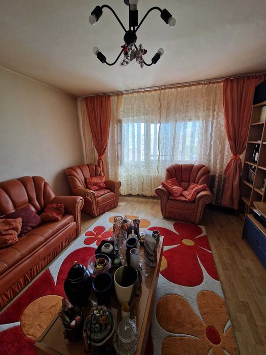 Proprietar, inchiriez apartament cu 3 camere pe bdul Mihail Sebastian