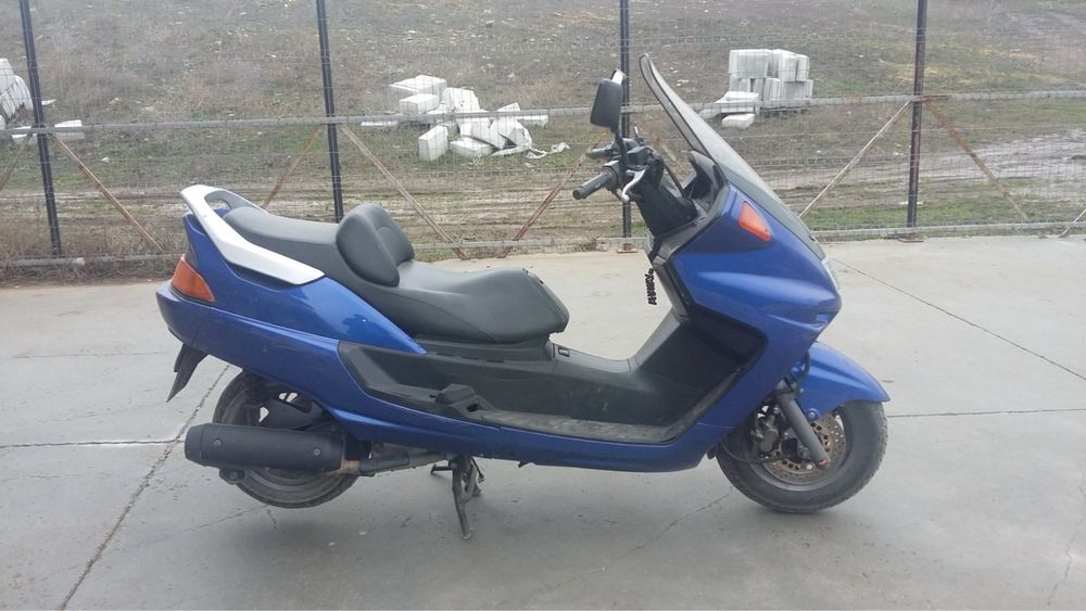 Продавам мотор yamaha