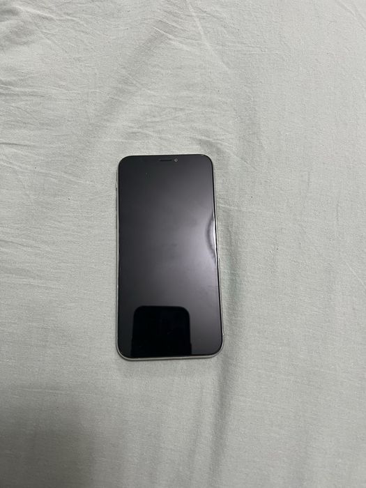 Продам iphone X 64 gb