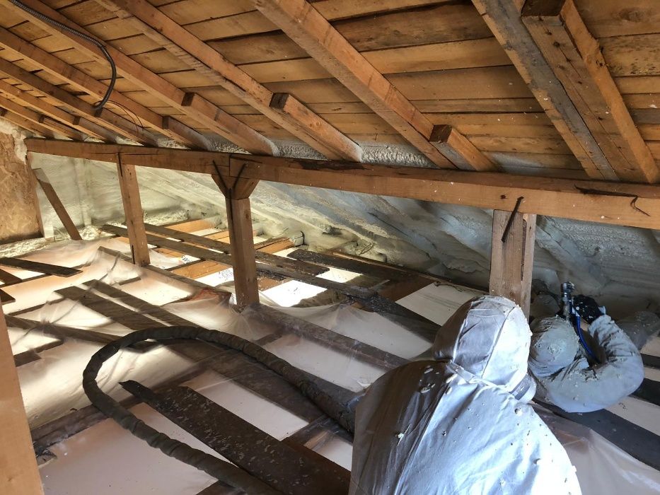 IZOLATII SPUMA Poliuretanica - 49 RON! Fara alte cheltuieli!