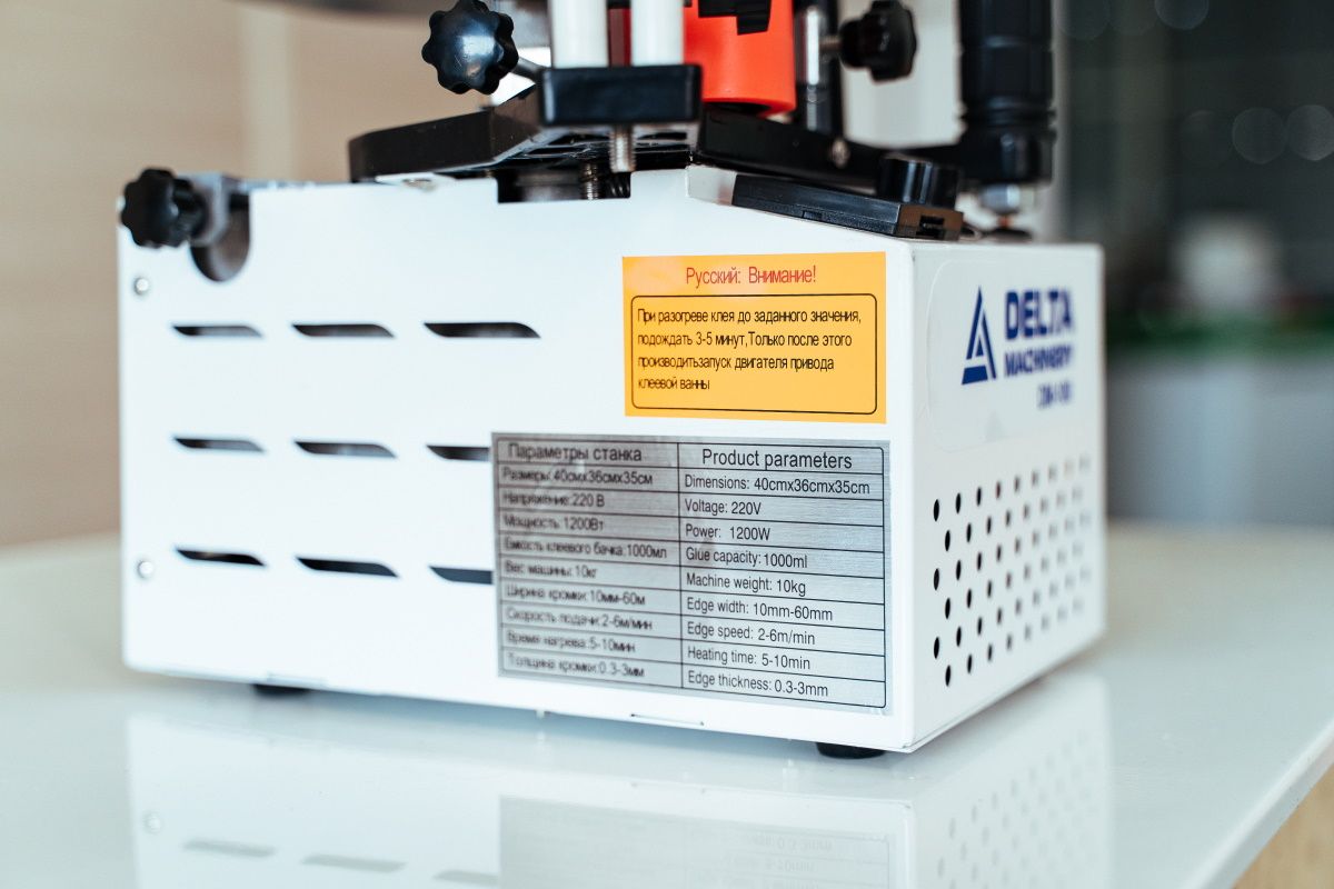 Кромкооблицовочный станок DELTAMACHINERY DM-100