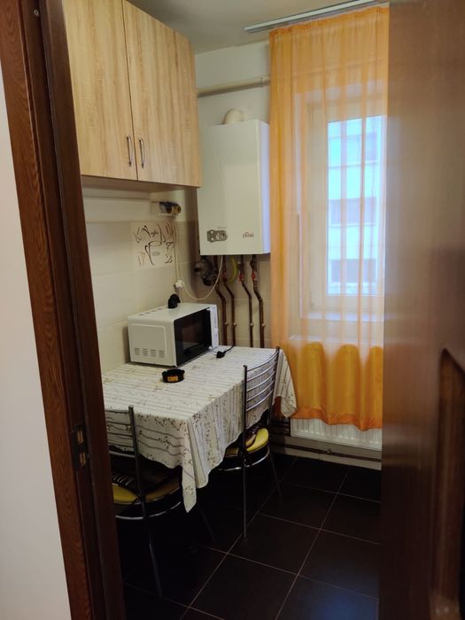 Inchiriez Apartament cu 2 camere Curtea de Arges