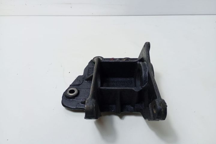 Suport  planetara dreapta  8200027177B Renault Master a 2-a generatie