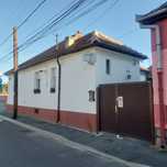Vand casa tip duplex singur in curte Sibiu, zona Piata Cluj-Terezian.