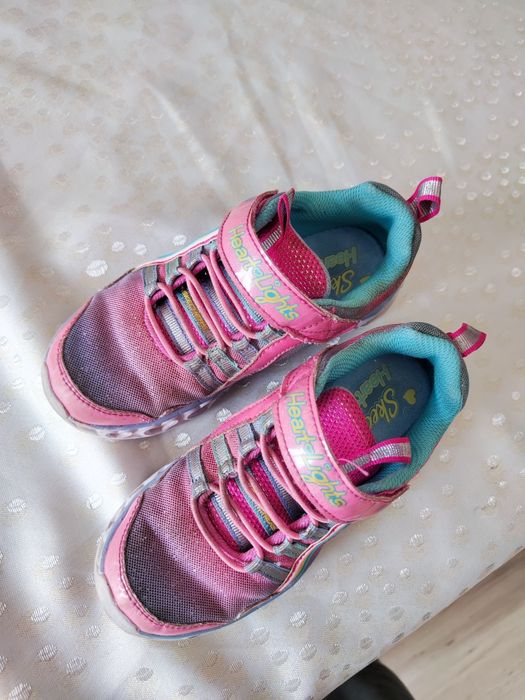 Adidași sheckers