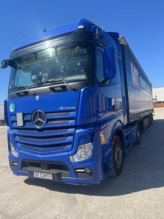Vând Mercedes Actros + semiremorcă Schmitz, stare foarte bună de lucru