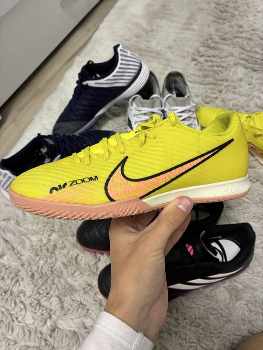 papuci fotbal sintetic futsal adidas copa nike mercurial