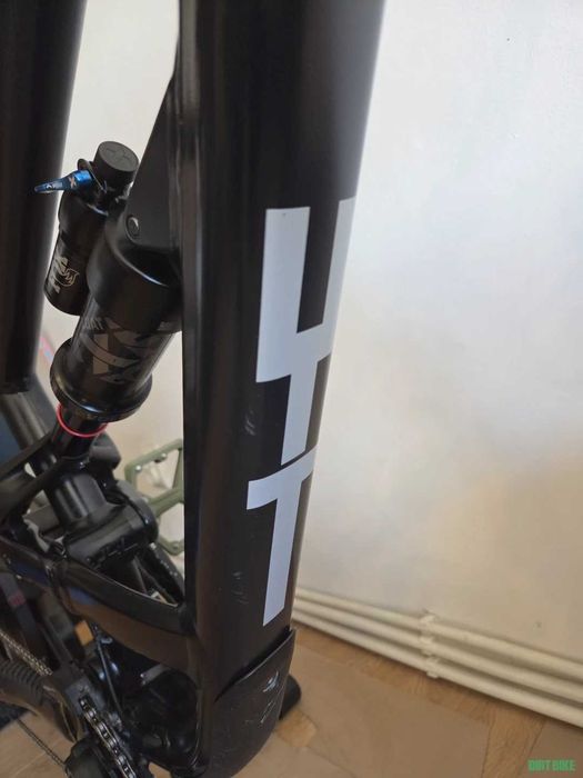 Bicicleta Enduro - YT Capra MK3