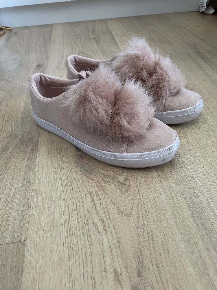 Дамски обувки Guess