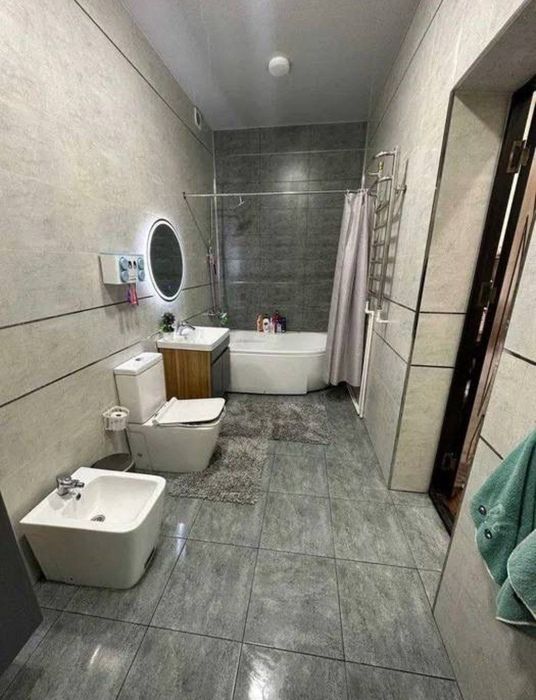 *СЕРГЕЛИ МАШИНА БАЗАР 6 Соток 11 Комнат + Кухня Ориентир Бобур махалла