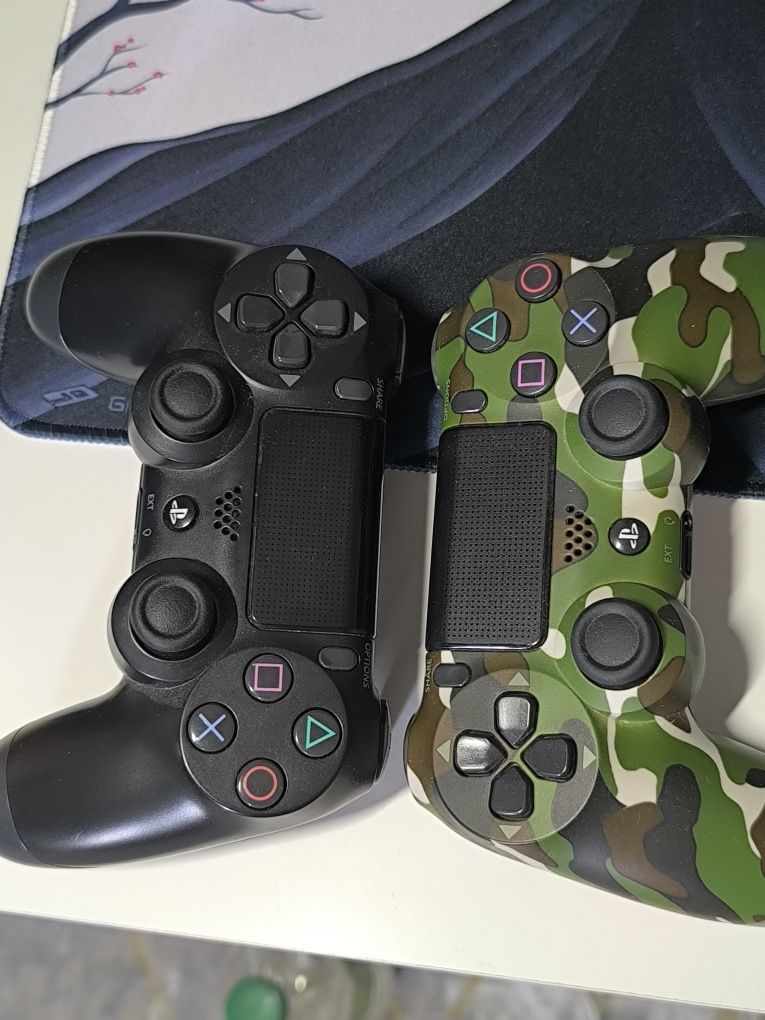 Playstation 4 slim