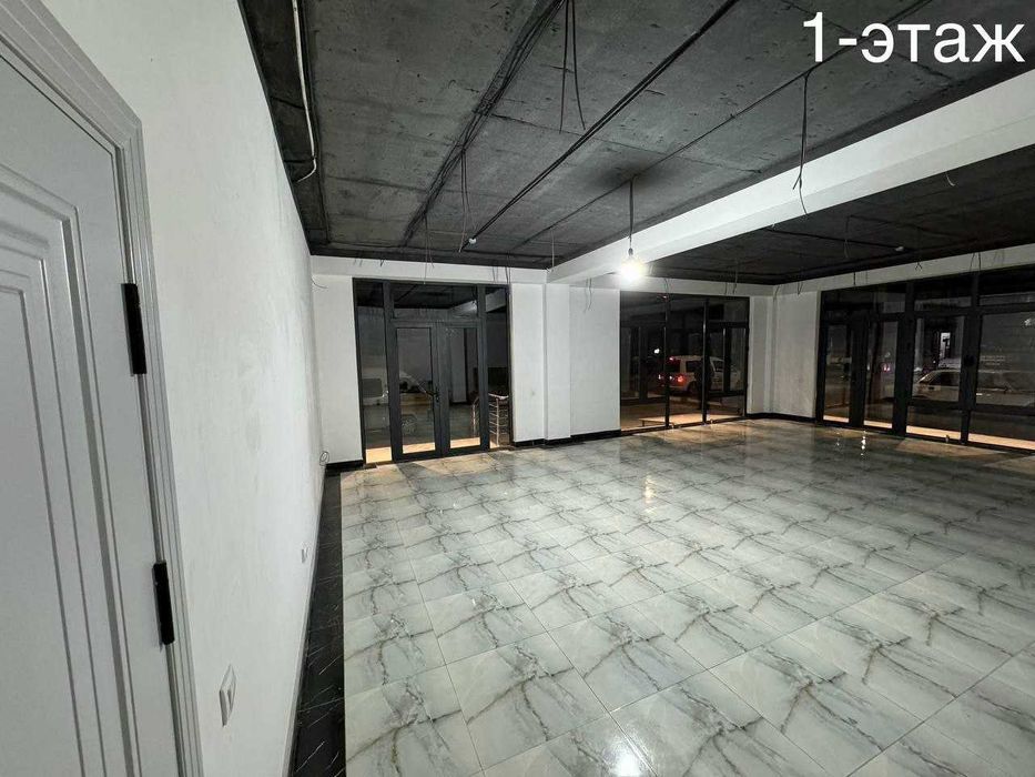 Продается нежилое здание  в Яшнабадском р-не