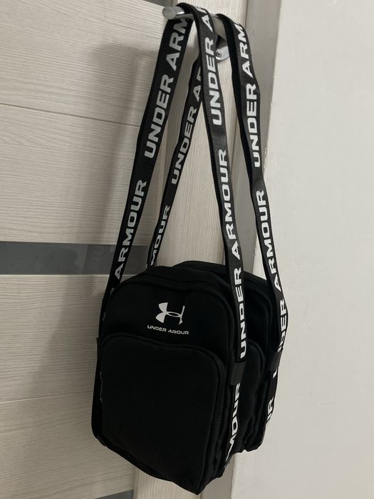 Under armour барсетка