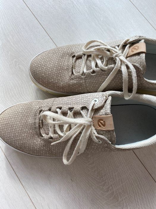 Маратонки Ecco като Нови кожени - номер 40 модел “ Медна пита