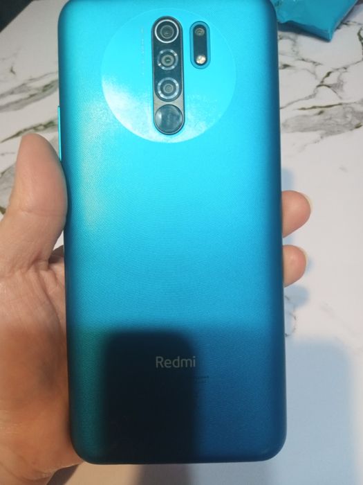 Продам телефон бу в хорошем состоянии