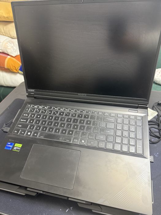 Laptop Gaming Gigabyte