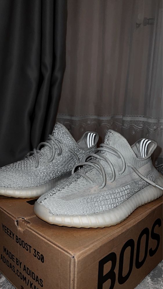 Adidas Yeezy Boost 350 "Cloud White"