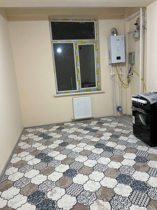 Уй сотилади 45 $ 2 хонали 75 кв кредит бор 225 млион