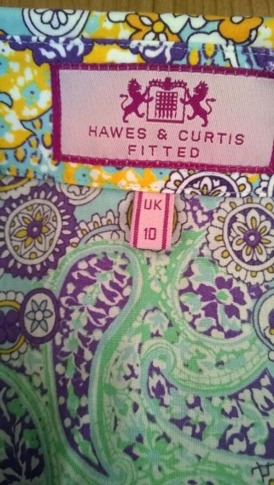 Дамска риза Hawes and Curtis Fitted,  черен панталон
