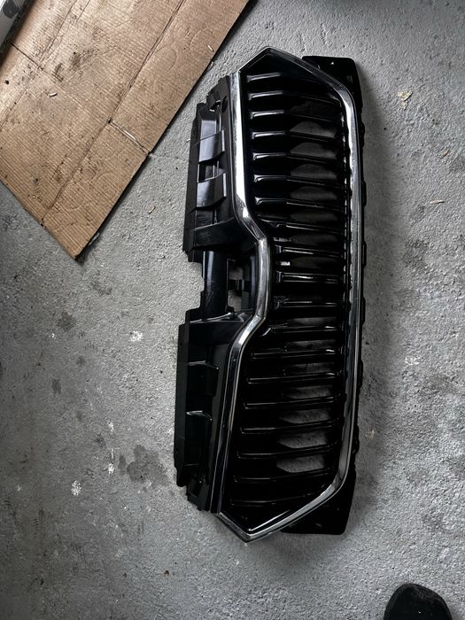 Grilă radiator skoda fabia 3 facelift.