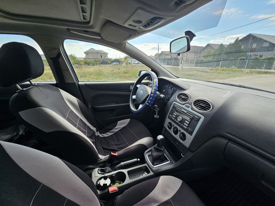 Vând Ford Focus 2006 motor 1.6