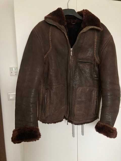 Geaca bomber imblanita