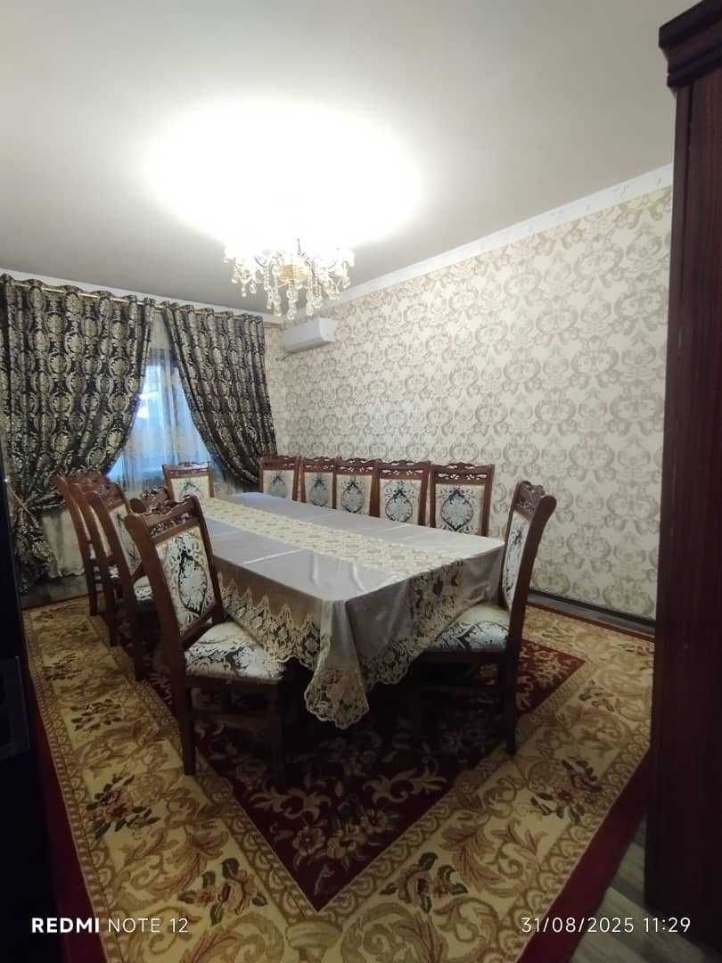 СРОЧНО!!! 3 хонали уй сотилади. Продается квартира