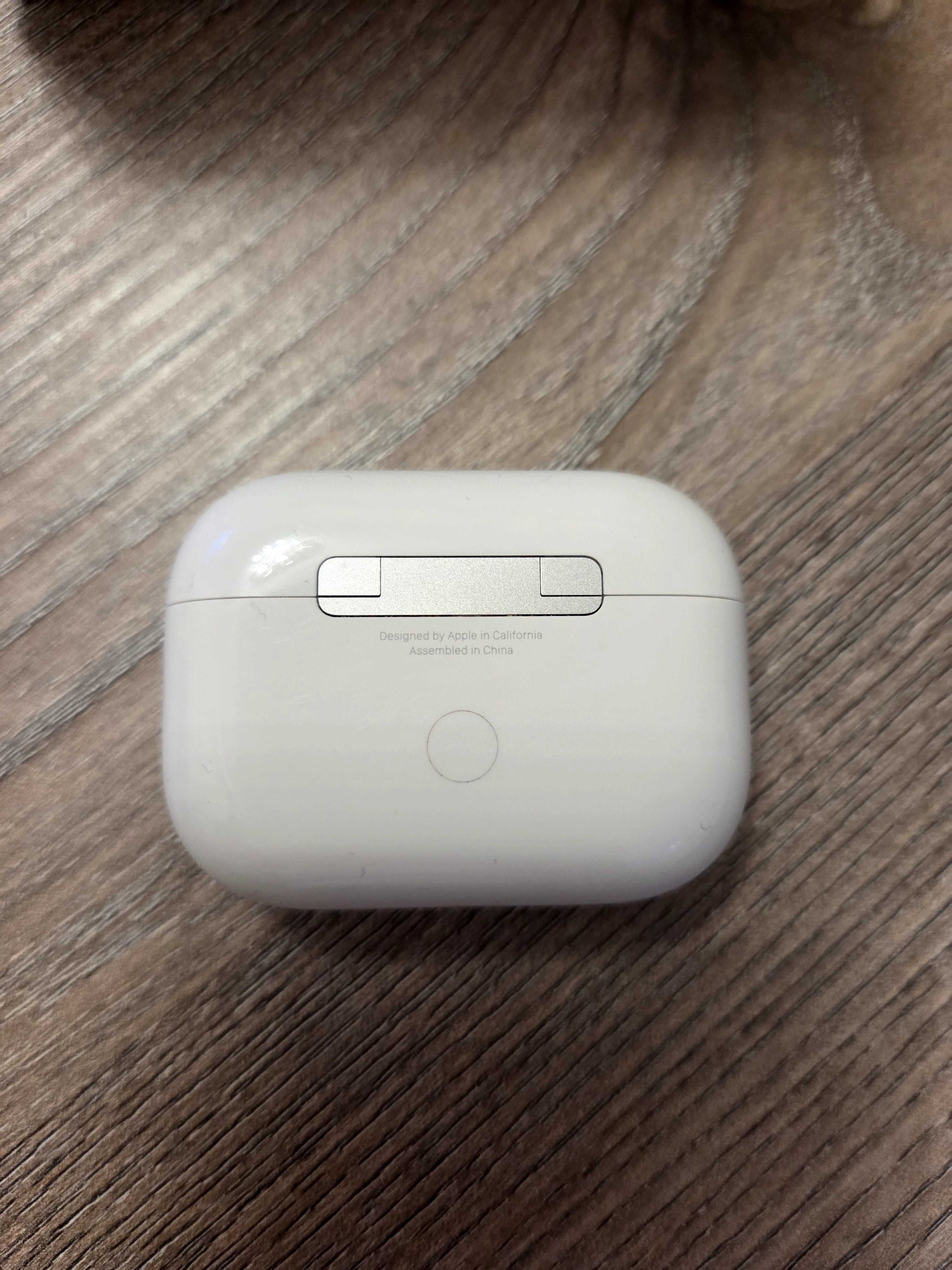 Слушалки APPLE AIRPODS PRO 2ND, бял цвят