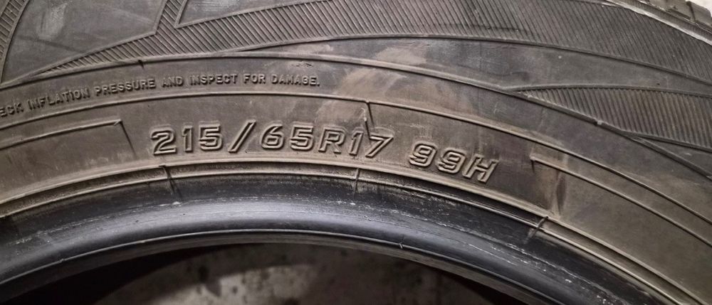 ПРОДАВАМ: Зимни гуми 215/65 R17 FALKEN Eurowinter HS01 (4 бр.)