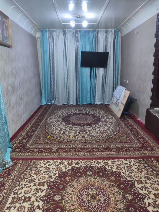 Ховли срочно сотилади