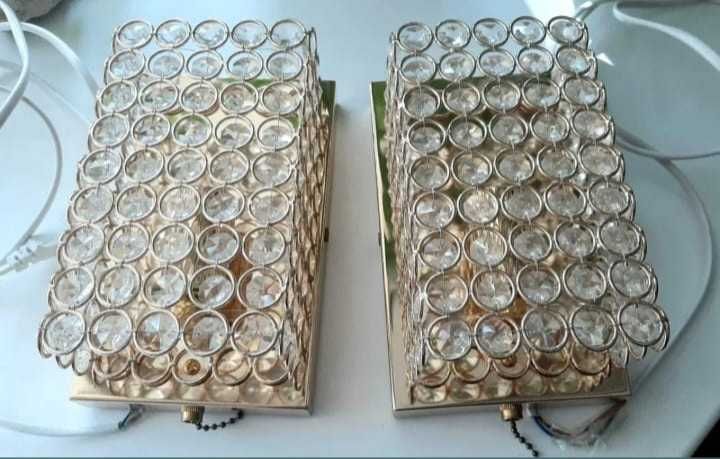 Бра  одинаковые (2 штуки