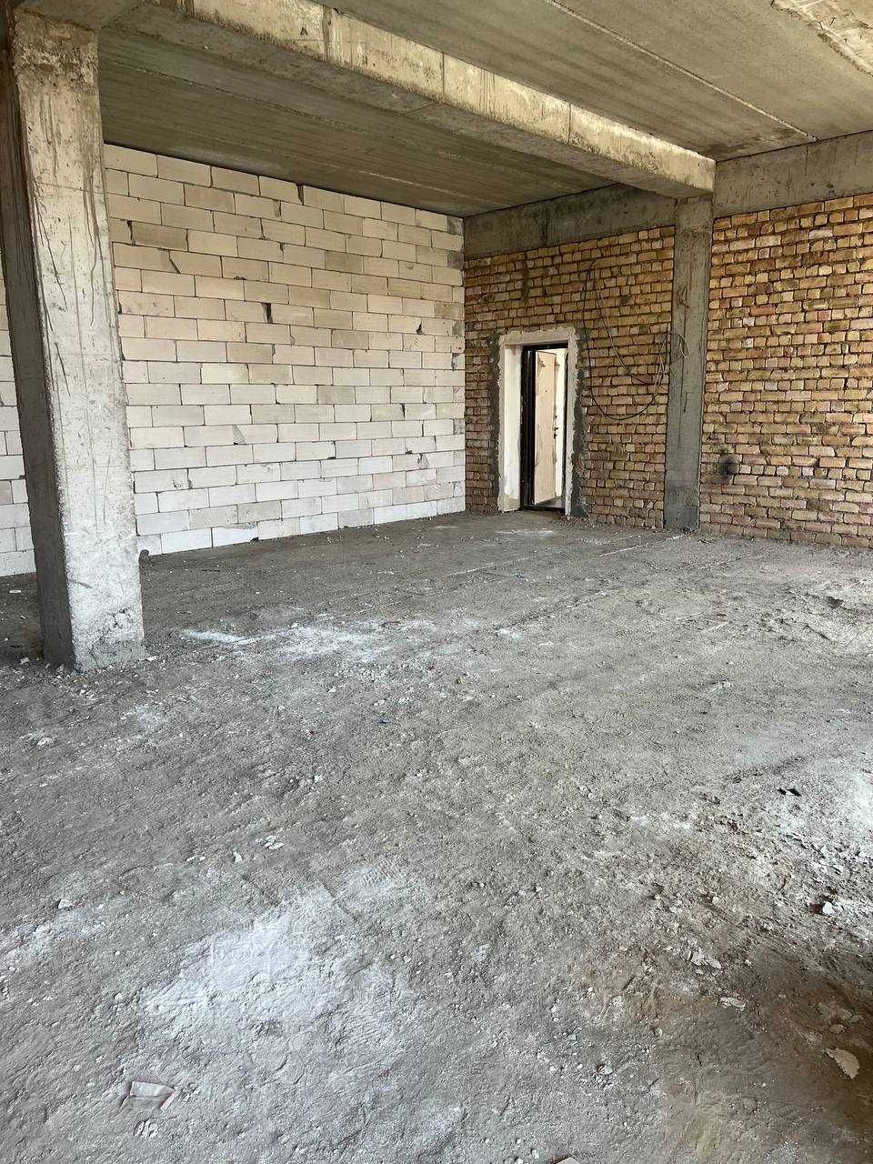 Продается коробка 85кв+13кв балкон в новостройке ЖК "Oq Saroy"