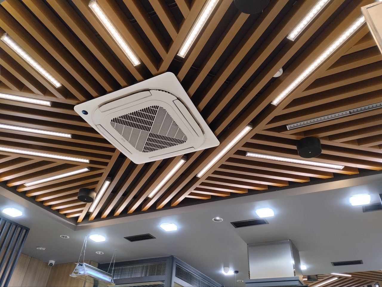 Armstrong grilyato led panel, армстронг, грильято, реечный