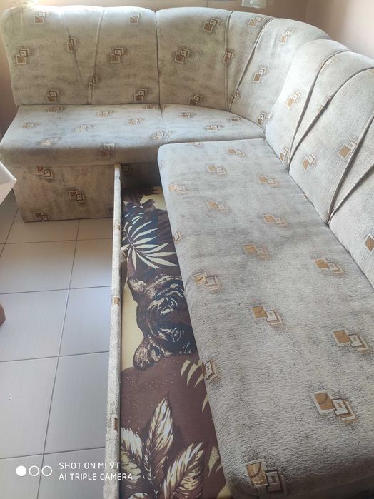 Кухненски диван, запазен, размери - 140/215см.