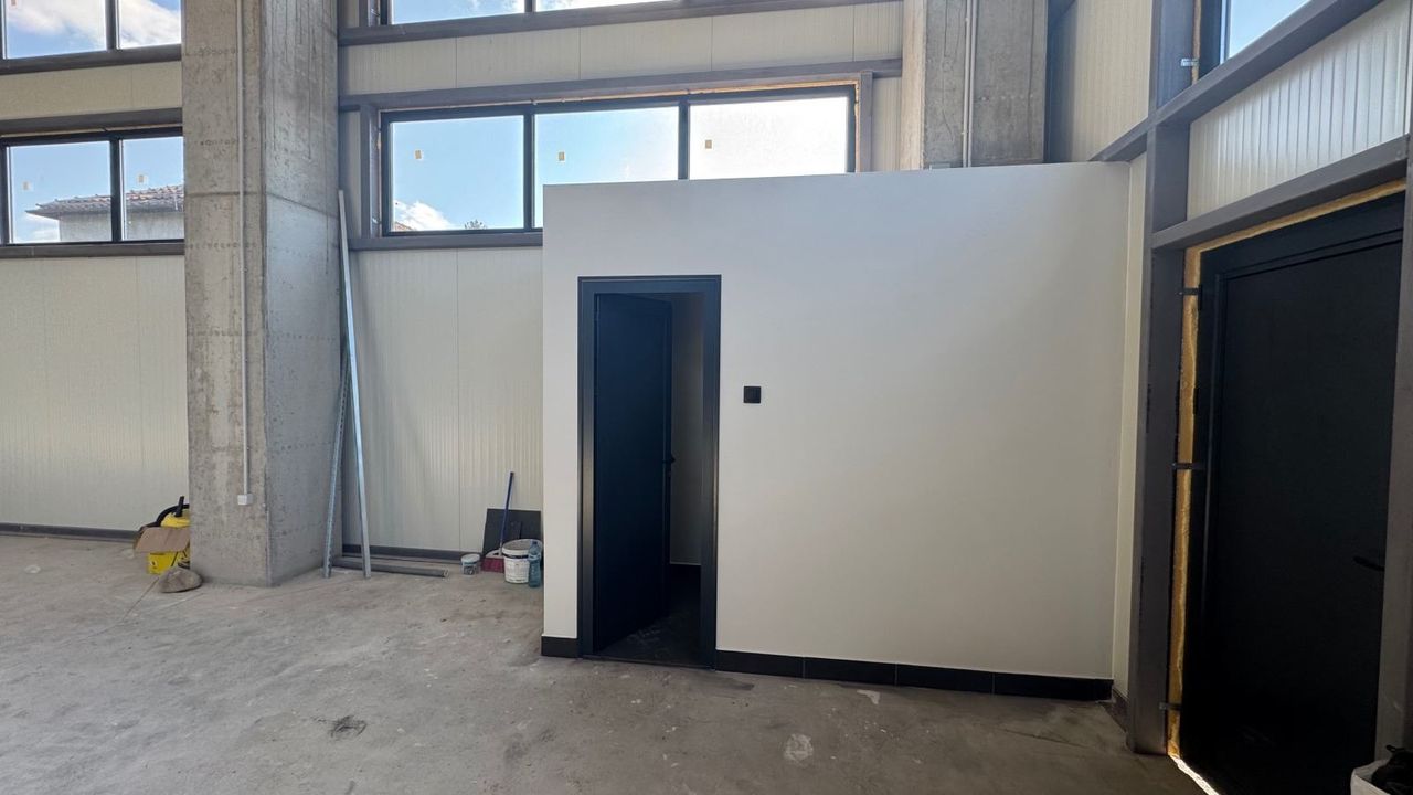Дава се под наем Склад в София, Враждебна - 632 кв.м за 2800 € - Снимка #9