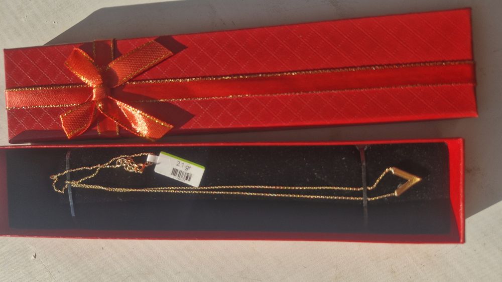 Продам цепочку. Обсалютно новая .  размер. 45 см.