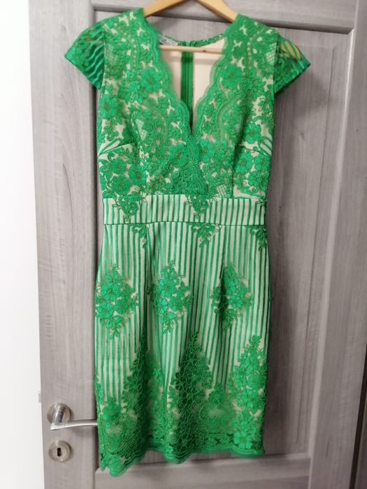 Rochie de ocazie - mărimea 38, stare impecabila