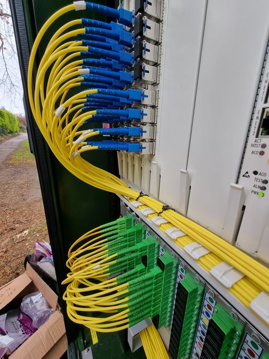 Servicii Profesionale: Cablare Structurată, Supraveghere, Interfon,s.a