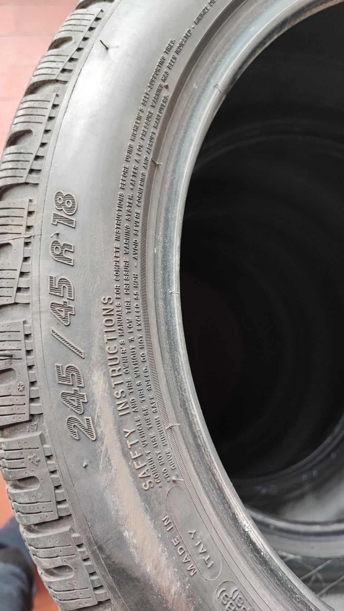 Гуми Michelin 245/45 R18 RUN FLAT