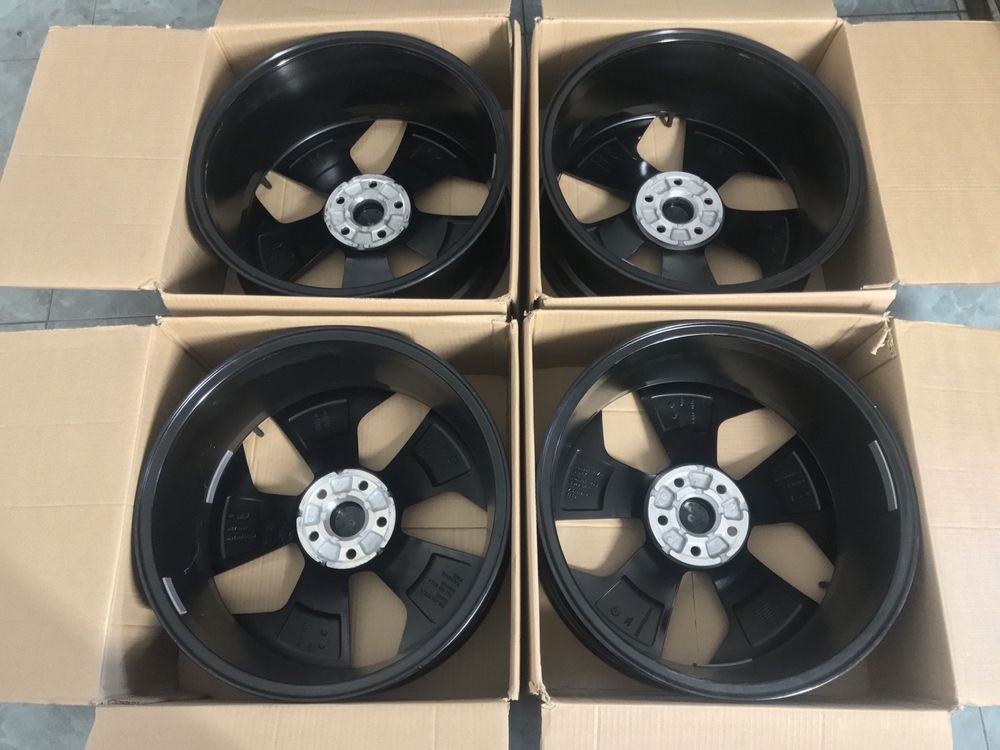 Jante 5X112 Originale R19 VW Golf 8 7 6 5 GTI ID.3 Jetta Touran T Roc