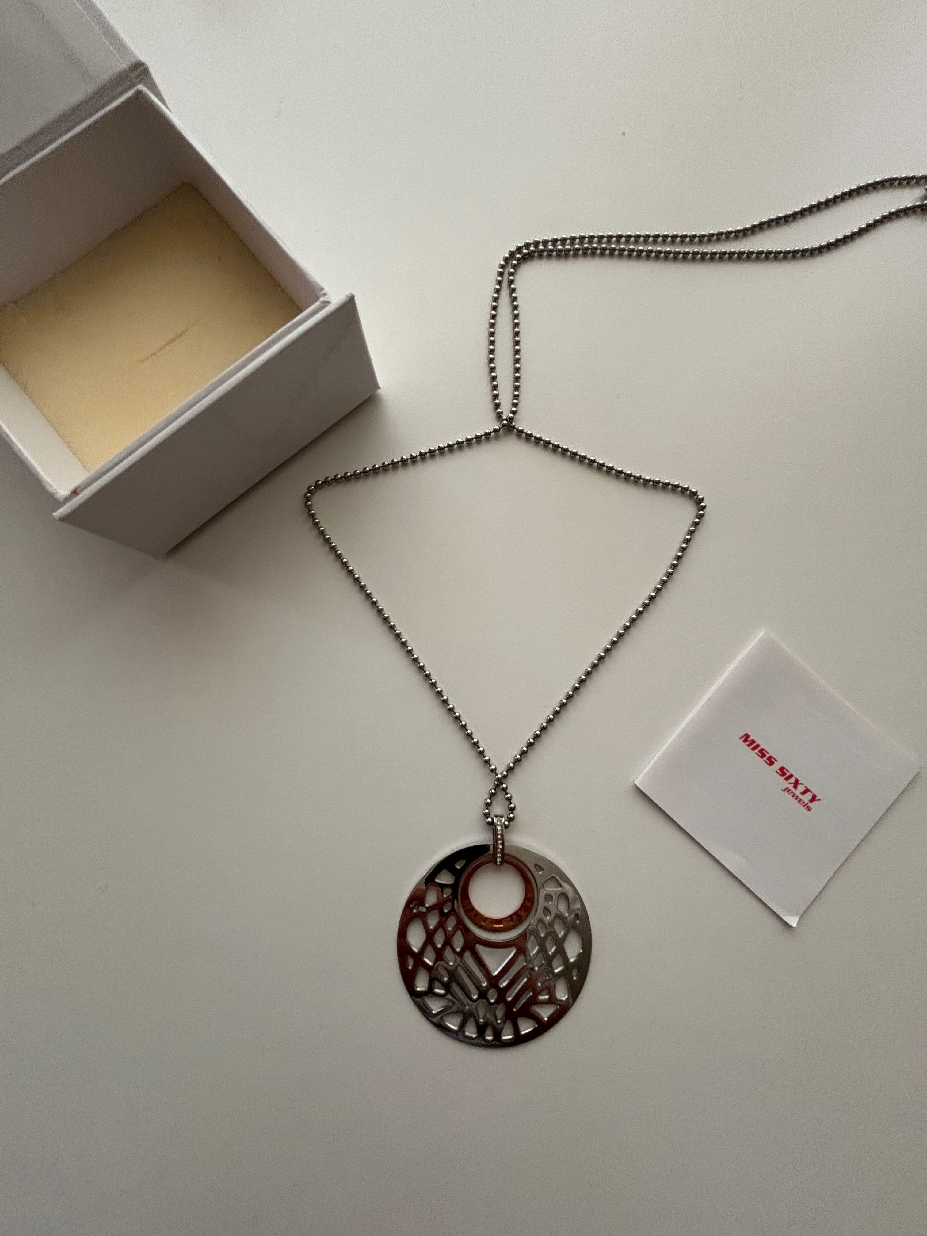 Стилно колие Miss Sixty