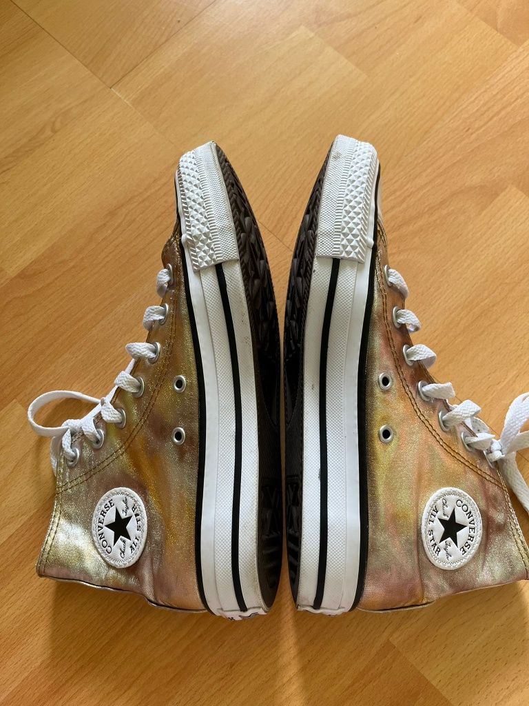 Vand Converse dama mărimea 36.5