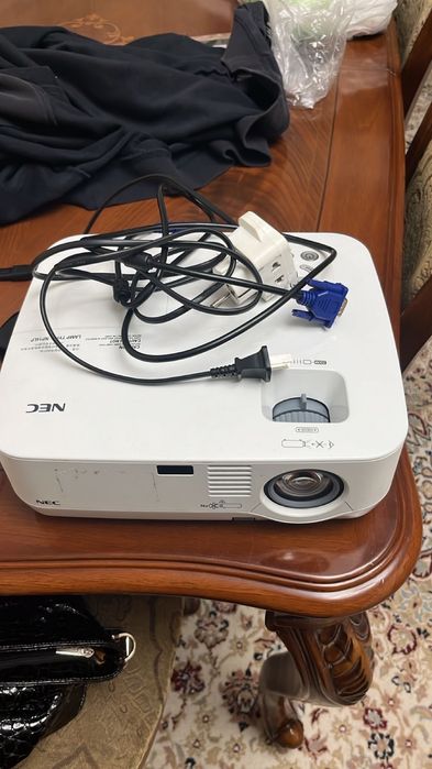 Продам проектор NEC в хорошем качестве