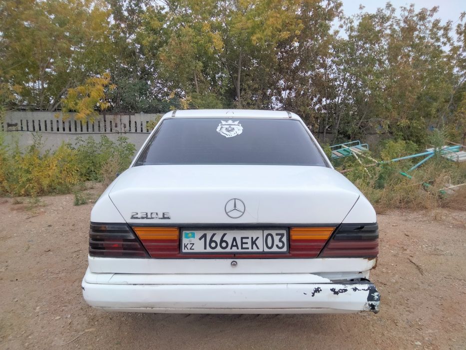 Продам мерседес.