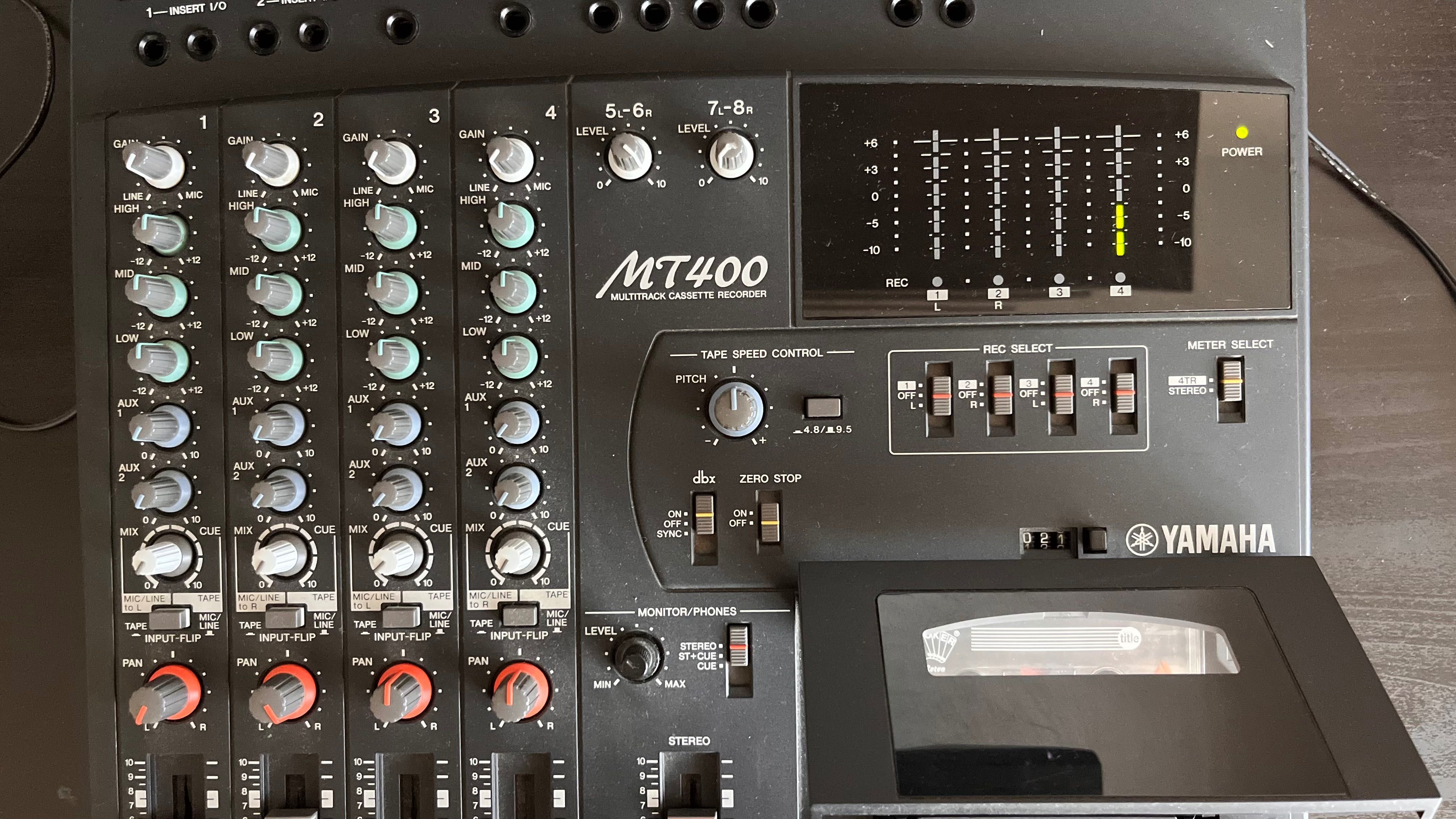 Mixer cassette recorder Yamaha MT 400