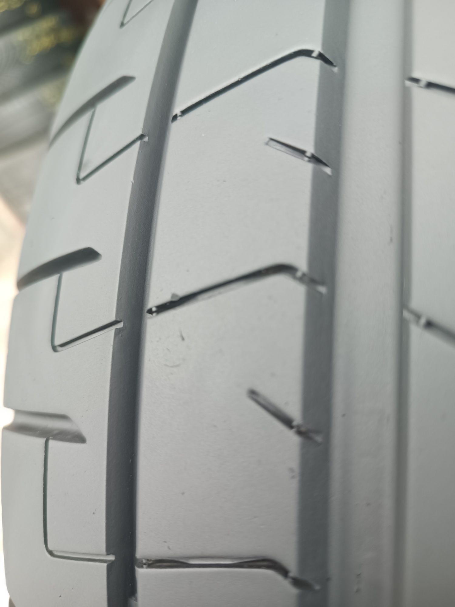 285/35/21 Pirelli Дот 0622