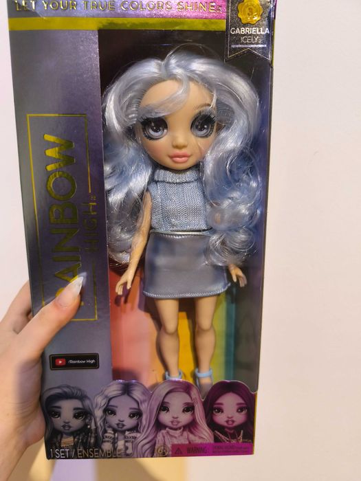 Păpuși rainbow height