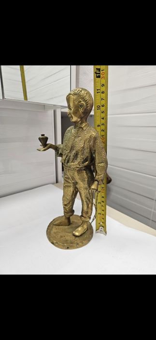 Statueta copil din bronz !