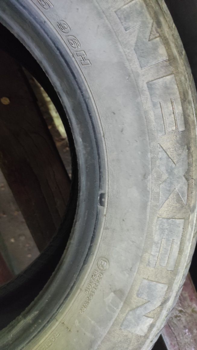 Пара шин 215/65 R15